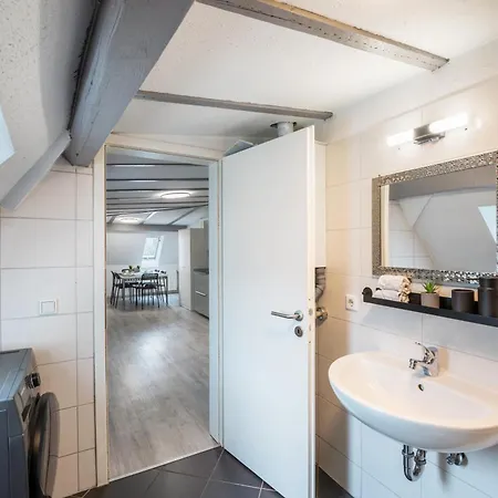 Am Roentgenmuseum Apartman